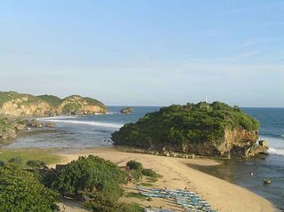 pantai drini2